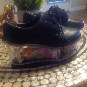 YRU Black Wedges with Clear Platform